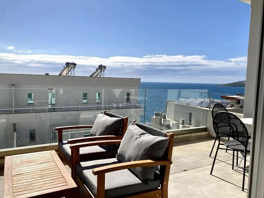 Starlight Tony Apartment Saranda 0*,  Albania